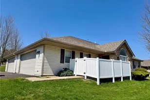 427 Jennie Ln, Union Township, PA 16101 - Photo 2