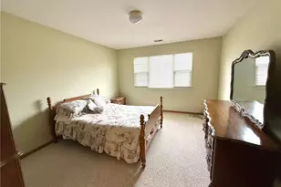 427 Jennie Ln, Union Township, PA 16101 - Photo 6