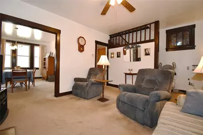 661 Margaret St, Pittsburgh, PA 15210 - Photo 8