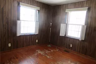 310 Steyer Rd, Stewart Twp, PA 15464 - Photo 8