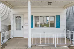 1877 Chapman St, Pittsburgh, PA 15215 - Photo 2