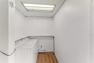 1877 Chapman Street, Pittsburgh, PA 15215 - Photo 14