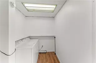 1877 Chapman St, Pittsburgh, PA 15215 - Photo 14