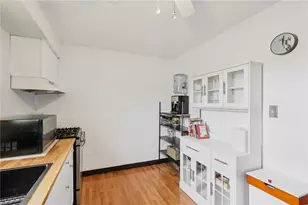 3129 Cheltenham Ct, Hampton, PA 15044 - Photo 6