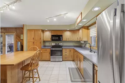 916 Burning Tree Dr, Elizabeth Twp/Boro, PA 15135 - Photo 18