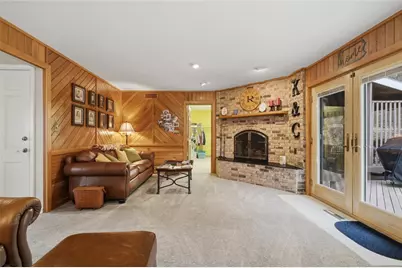 916 Burning Tree Dr, Elizabeth Twp/Boro, PA 15135 - Photo 14