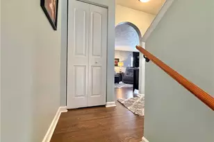 213 Manor View Dr, Manor, PA 15665 - Photo 2