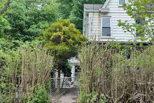 458 Wyola St, Pittsburgh, PA 15211 - Photo 4