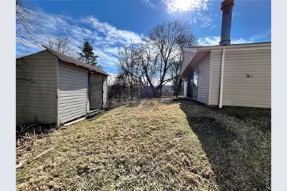 523 Larix Rd, Monroeville, PA 15146 - Photo 2