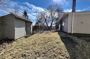 523 Larix Rd, Monroeville, PA 15146 - Photo 2