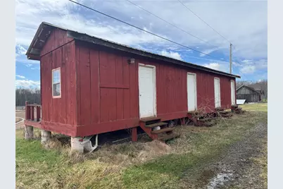 380 Fearer Rd, Henry Clay Township, PA 15459 - Photo 10