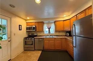 6 Hallmark Dr, Pittsburgh, PA 15235 - Photo 10