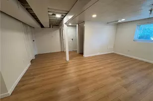 111 Treeview Dr, Moon/Crescent Twp, PA 15108 - Photo 28