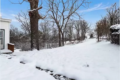 1198 Morgan Rd, Cecil, PA 15017 - Photo 12