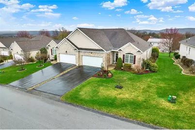 222 Denali Dr, Unity Township, PA 15650 - Photo 2