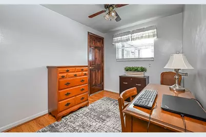 2361 Perricrest Drive, Pittsburgh, PA 15229 - Photo 24