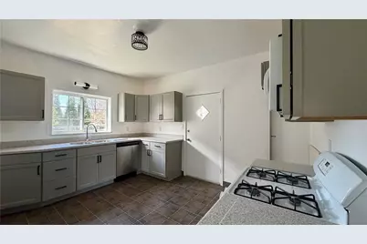 641 Garfield Street, Springdale Boro, PA 15144 - Photo 14