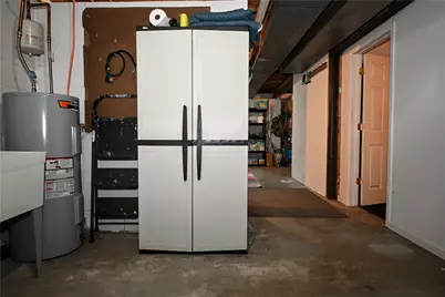 9049 Roberts Hollow Rd, Forward Township, PA 15037 - Photo 22