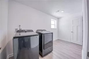 330 William Dr, Pittsburgh, PA 15239 - Photo 36