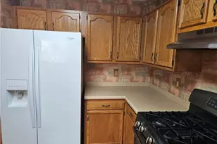 301 Malcolm Ct, Monroeville, PA 15146 - Photo 20