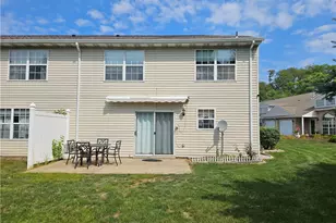 301 Malcolm Ct, Monroeville, PA 15146 - Photo 4