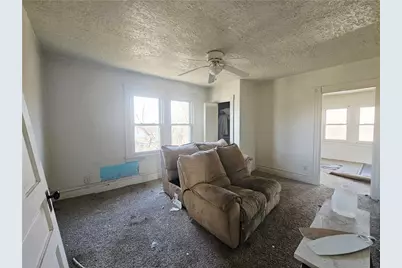 909 Franklin St, McKeesport, PA 15132 - Photo 4