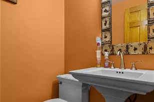 716 Redstone Dr, Pittsburgh, PA 15101 - Photo 18