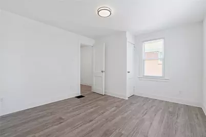 1607 Fredell St, Pittsburgh, PA 15210 - Photo 8