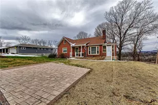 1004 Hillcrest Dr, Greensburg, PA 15601 - Photo 30