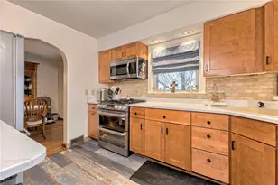 1004 Hillcrest Dr, Greensburg, PA 15601 - Photo 6