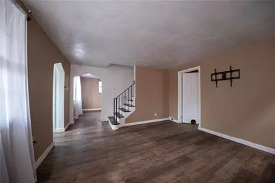 924 James St, Turtle Creek, PA 15145 - Photo 4