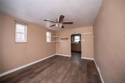 924 James St, Turtle Creek, PA 15145 - Photo 8