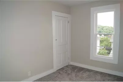 9 E Gaskill Ave, Jeannette, PA 15644 - Photo 16