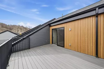 5575 Berlin Way, Pittsburgh, PA 15201 - Photo 28