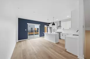 5575 Berlin Wy, Pittsburgh, PA 15201 - Photo 12