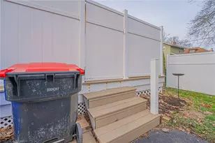 418 Boyles Ave, New Castle, PA 16101 - Photo 10