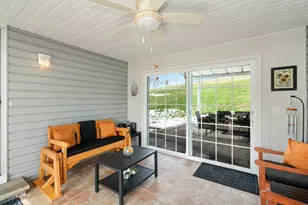 341 Patterson Ln, Rostraver, PA 15012 - Photo 14