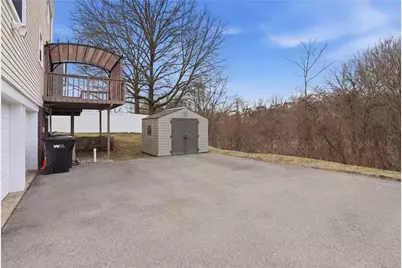 303 Macnab Dr, Moon/Crescent Twp, PA 15108 - Photo 40