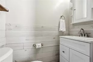 303 Macnab Dr, Moon/Crescent Twp, PA 15108 - Photo 20