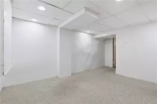 303 Macnab Dr, Moon/Crescent Twp, PA 15108 - Photo 34