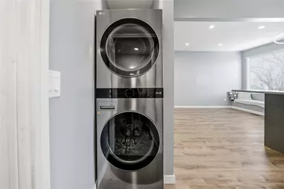 4037 Windsor St, Pittsburgh, PA 15217 - Photo 18