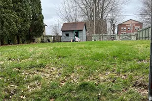802 Wallis Ave, Farrell, PA 16121 - Photo 4