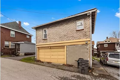 319 4th St, Ellwood City, PA 16117 - Photo 28