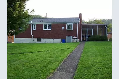 4 Emma Dr, Pittsburgh, PA 15223 - Photo 4