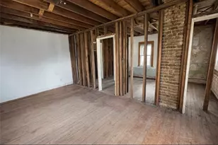 1119 Hancock Ave, Allegheny Township, PA 15690 - Photo 16