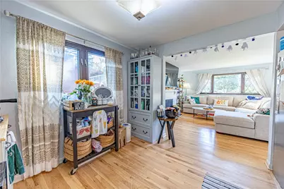 624 Fort Couch Rd, Pittsburgh, PA 15241 - Photo 8