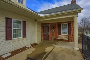 2164 Isleworth Lane, Cranberry Township, PA 16066 - Photo 8