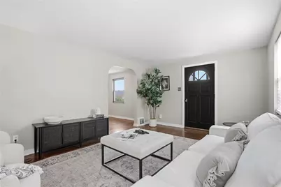 2012 Jacob St, Pittsburgh, PA 15226 - Photo 4