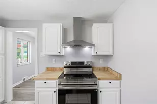 5066 Brownsville Rd, Pittsburgh, PA 15236 - Photo 8