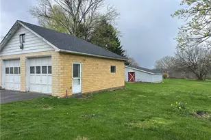 2411 Mill Bridge Rd, Slippery Rock, PA 16101 - Photo 4